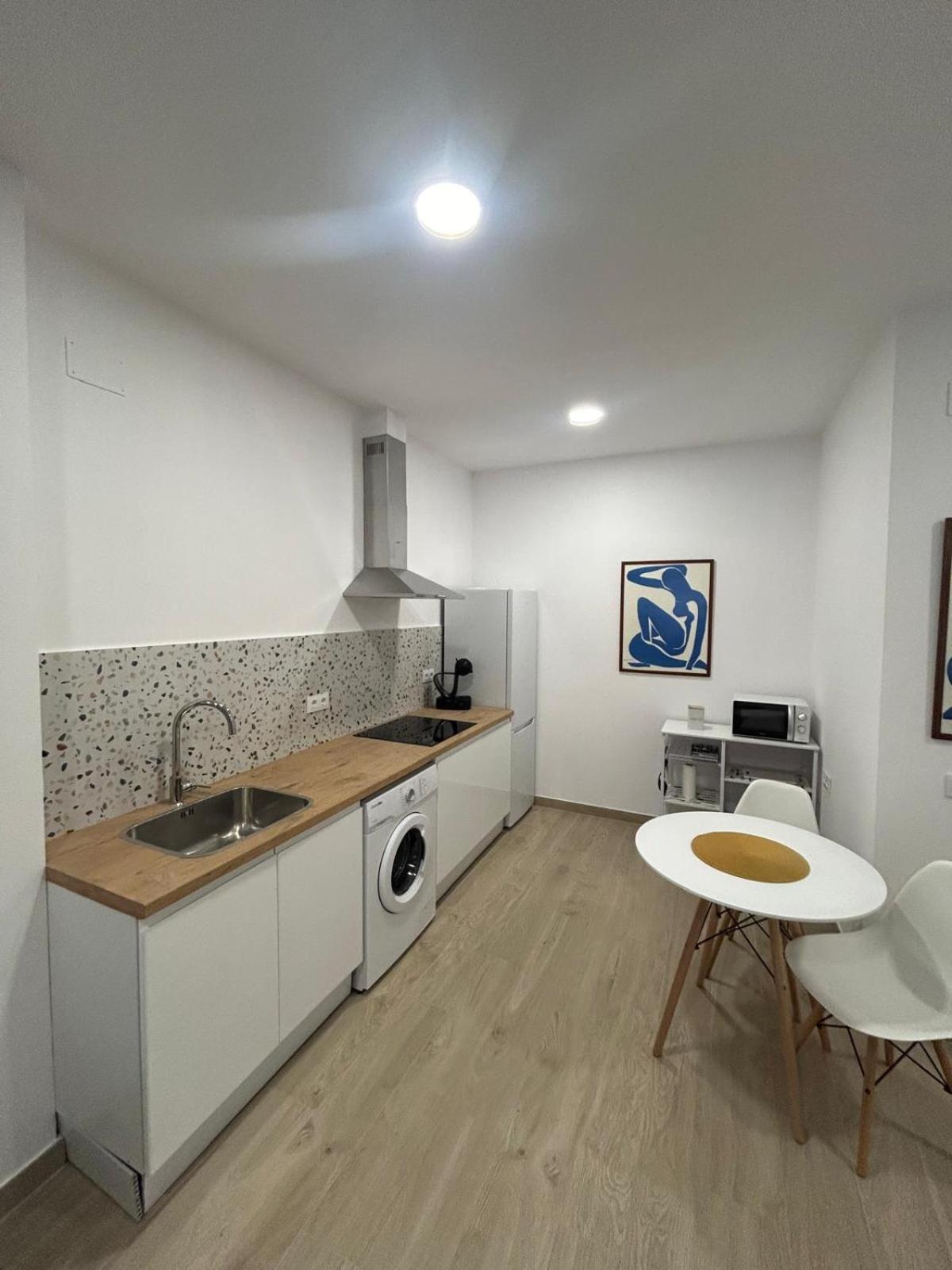 Estudio Playa De La Malvarrosa Valencia Apartment Exterior photo
